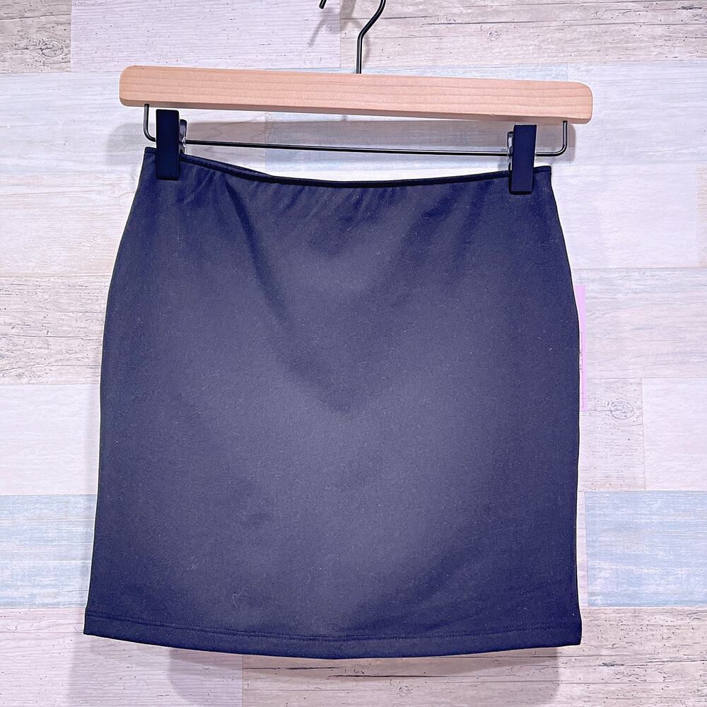 WILD FABLE ButterBliss Mini Bodycon Skirt Black Mid Rise Slim Fit Womens XXS